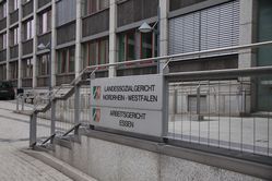 Gebäudeeingang Gebäudeeingang